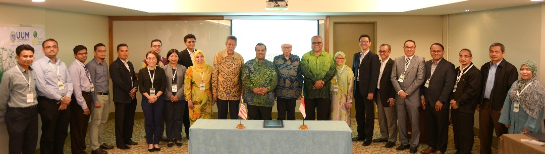 Nineteen Malaysian Universities at the National Workshop of UI GreenMetric for Universities in Malaysia Nineteen Malaysian Universities at the National Workshop of UI GreenMetric for Universities in Malaysia